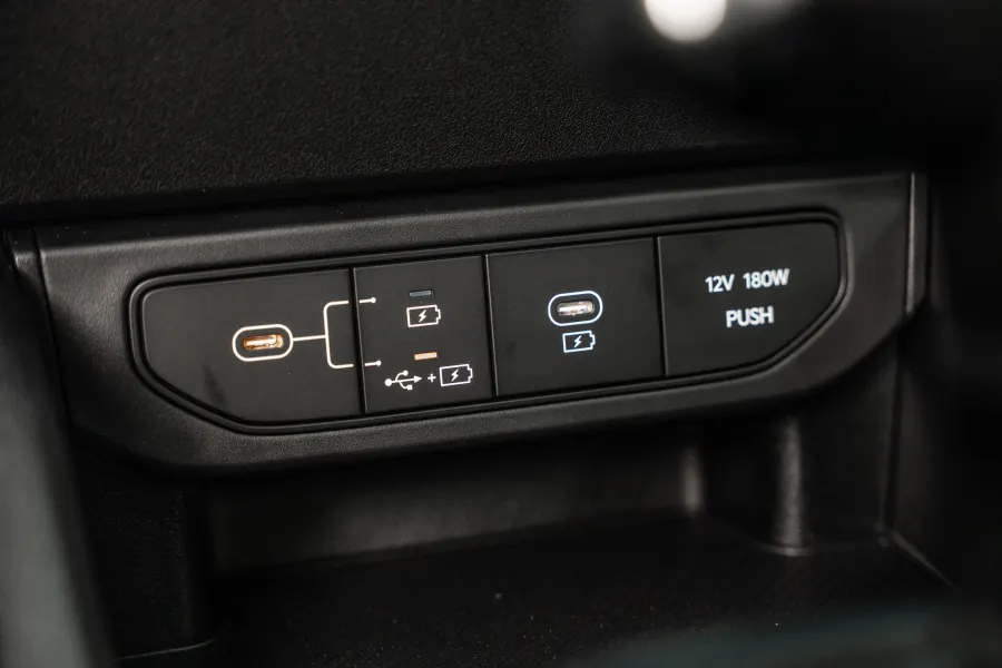 KIA K4 GLS - Interior image 10