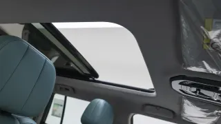 T1 Luxury - Interior thumbnail 5
