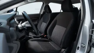 sunny standard - Interior thumbnail 2