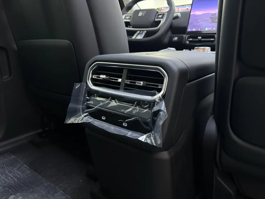 G700 Comfort - Interior image 5