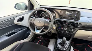 Grand i10 Standard - Interior thumbnail 5