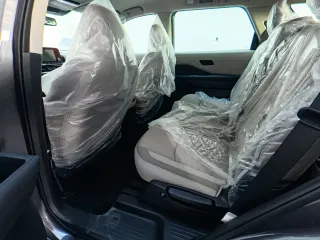 Pathfinder S 4WD - Interior thumbnail 5