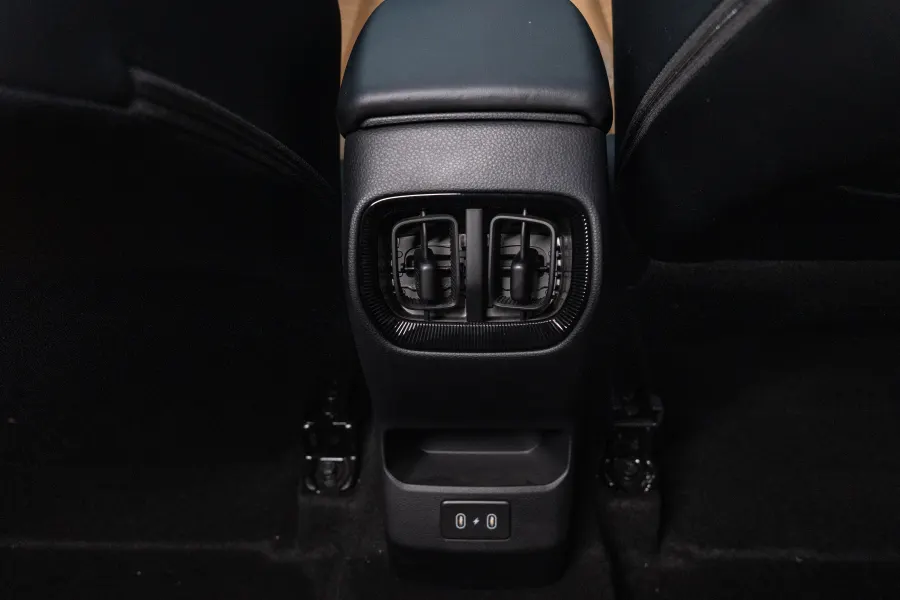 Sonet GL Mid - Interior image 14