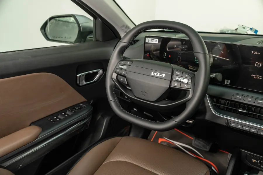 KIA K4 GLS - Interior image 7