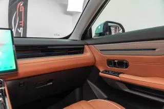 soueast s06 - Interior thumbnail 5