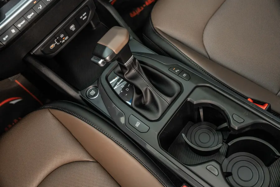 KIA K4 GLS - Interior image 17