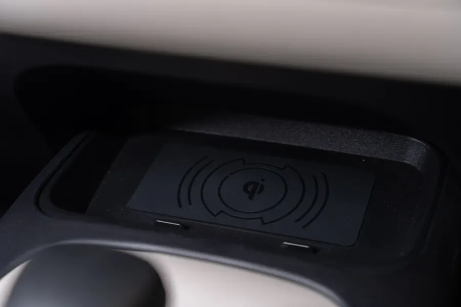 Corolla XLI - Interior image 9