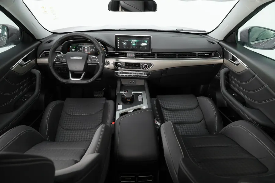X70 COMFORT - Interior image 4