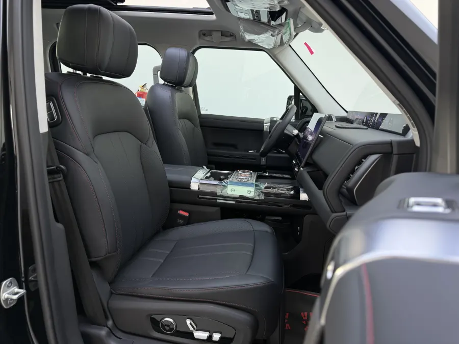 G700 Comfort - Interior image 1