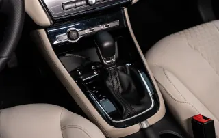 MG 5 DELUX - Interior thumbnail 12