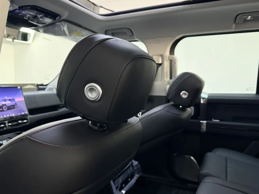 G700 Comfort - Interior image 12