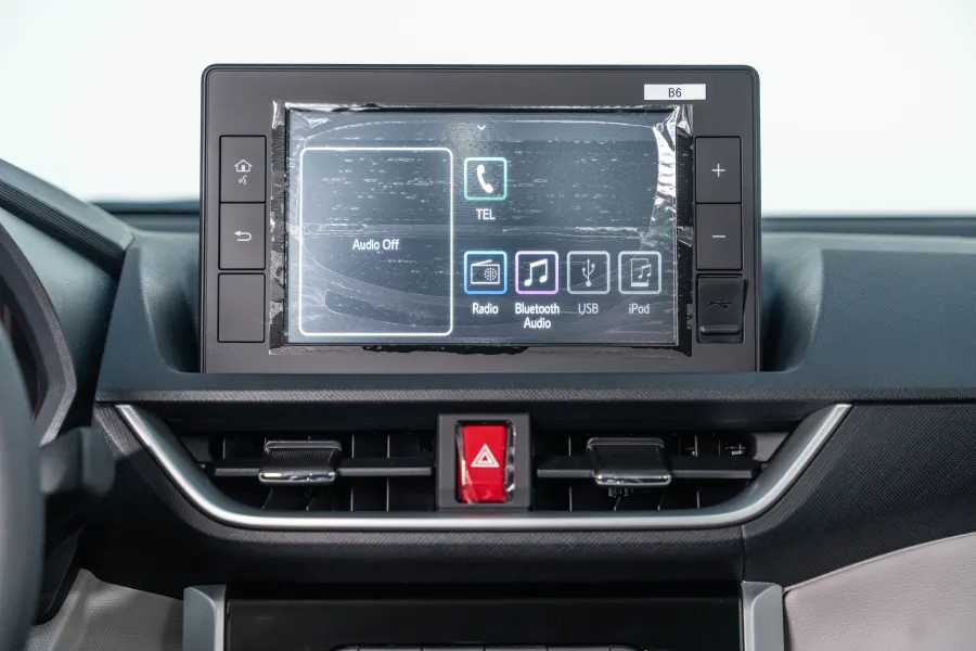Veloz GLX - Interior image 4