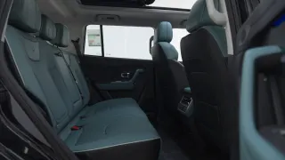 T1 Luxury - Interior thumbnail 10