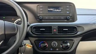 Grand i10 Standard - Interior thumbnail 7