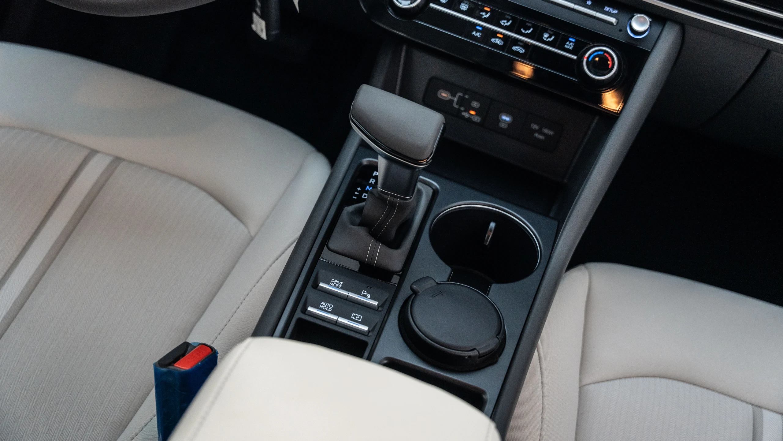 SONATA FLEET - Interior image 2