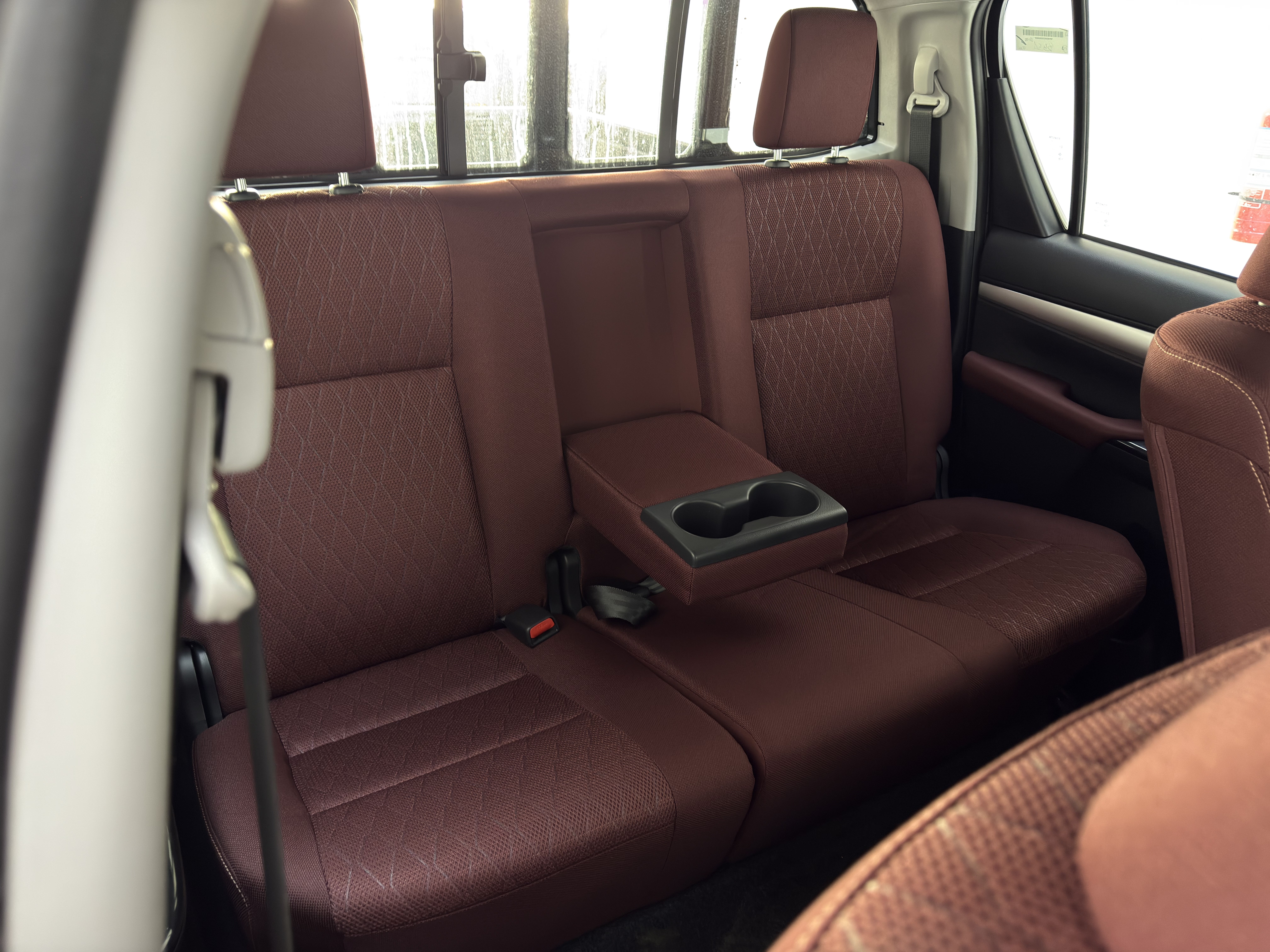 Hilux GLX S - Interior thumbnail 4