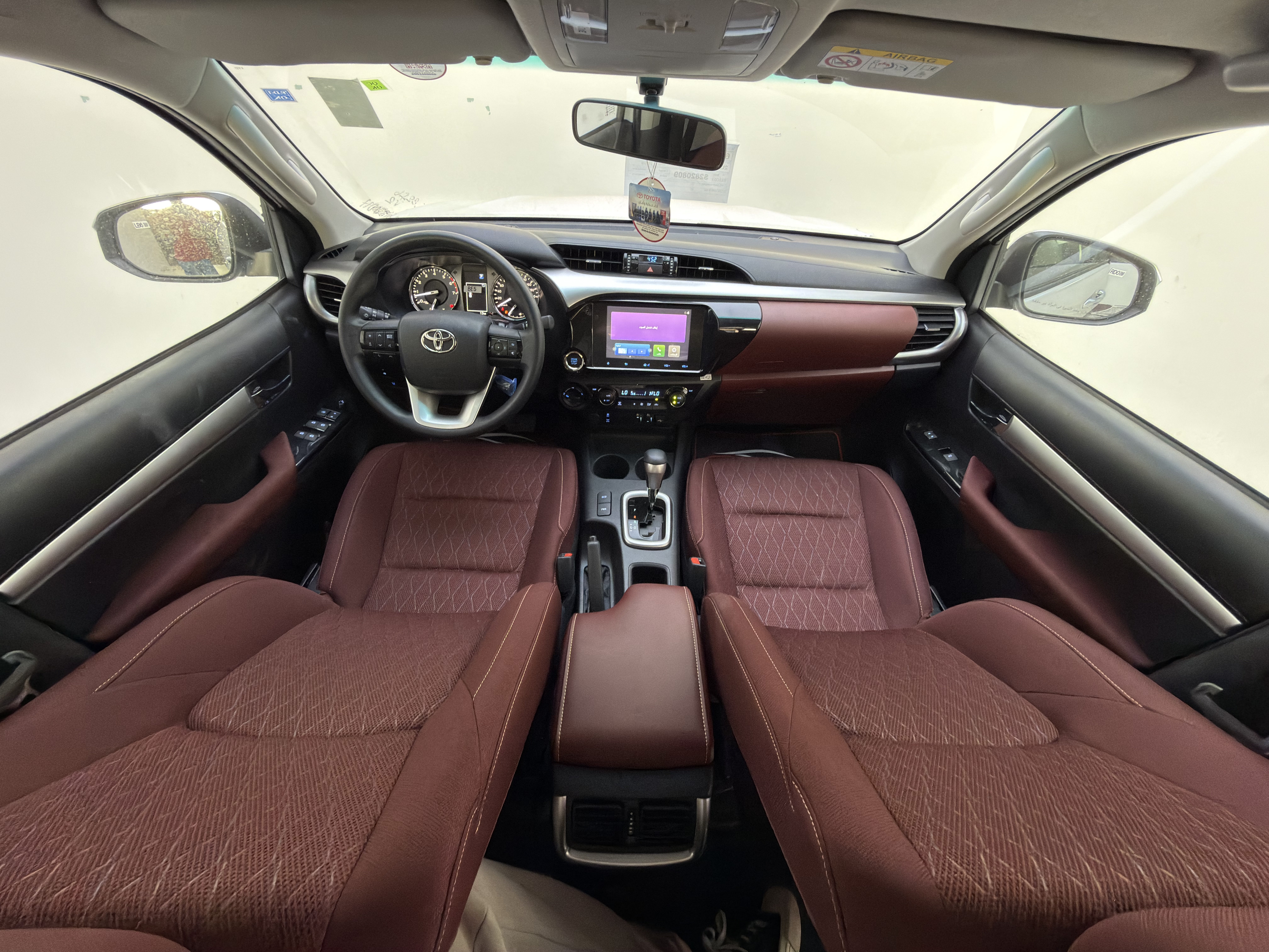 Hilux GLX S - Interior image 6