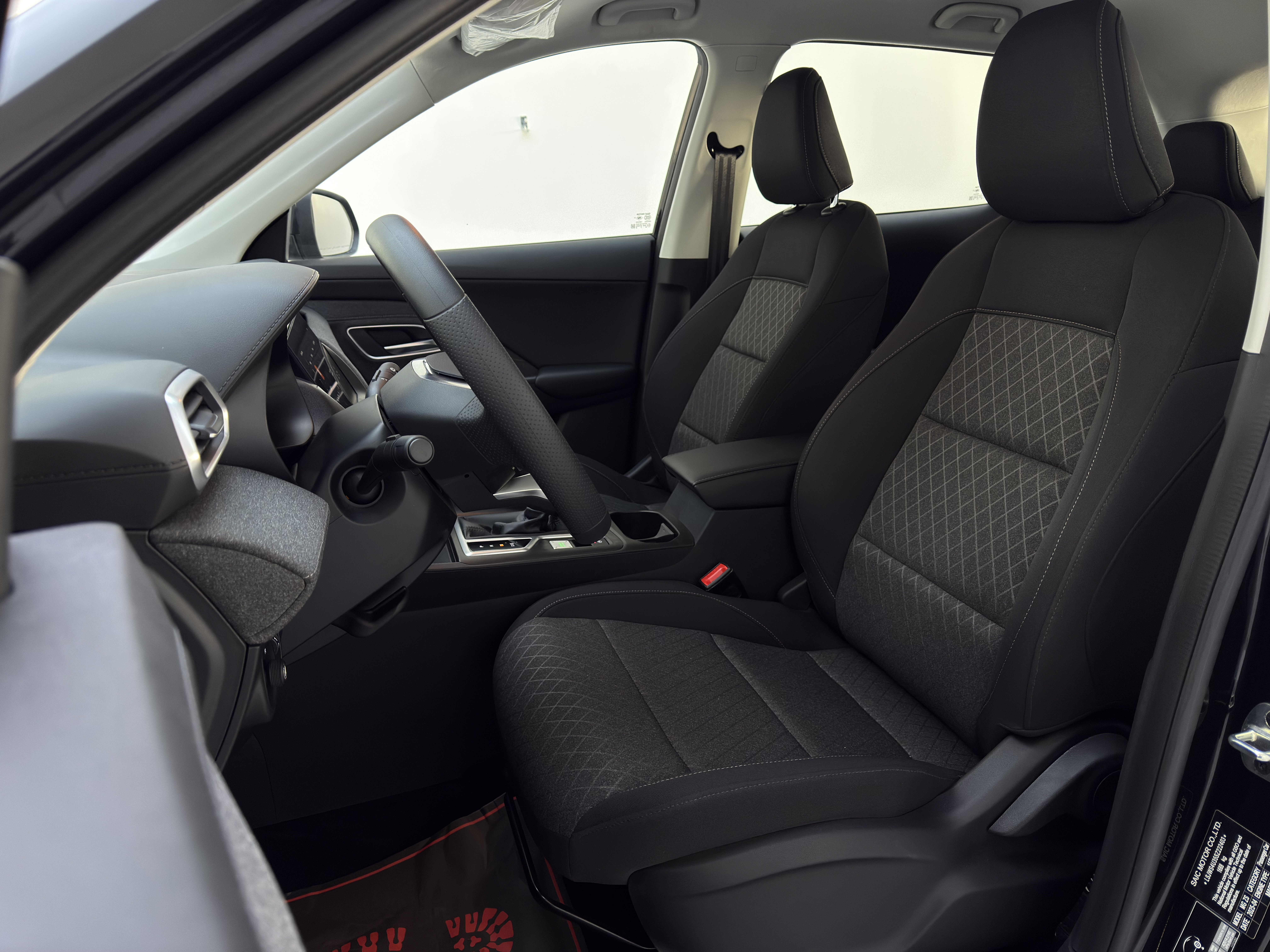 ZS FACE LIFT - Interior thumbnail 1