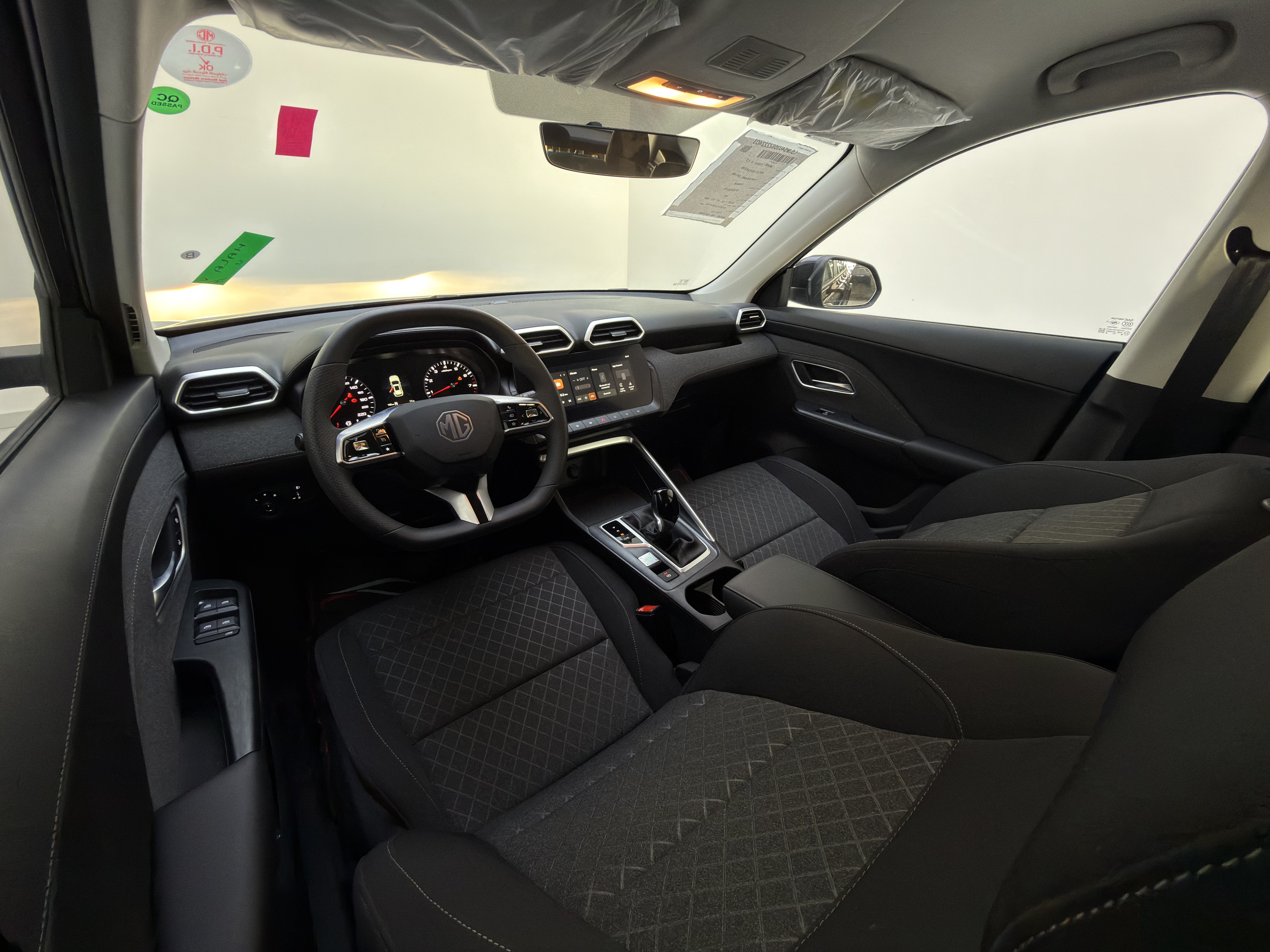 ZS FACE LIFT - Interior image 6