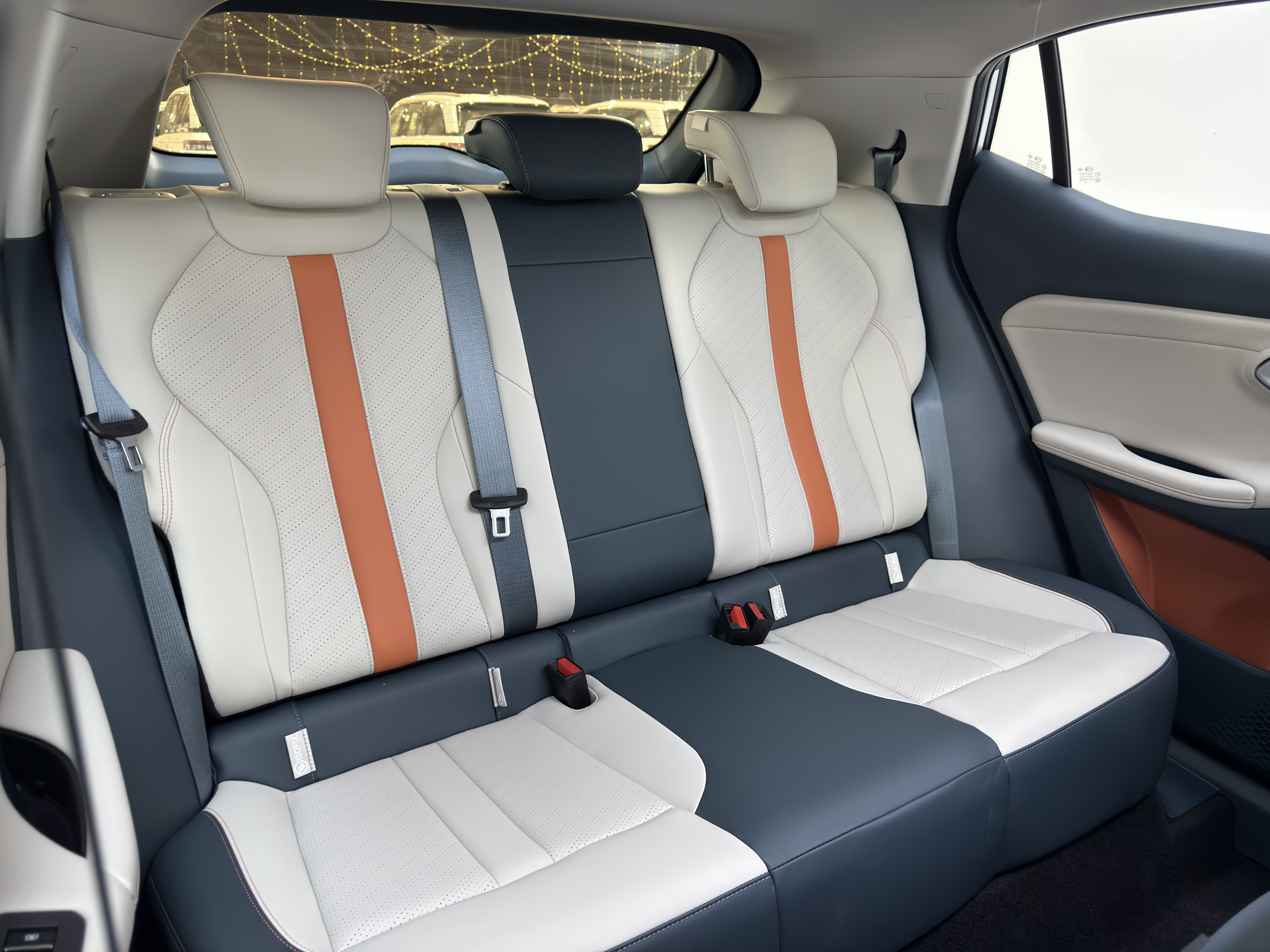 GS3 Emzoom GB - Interior thumbnail 4