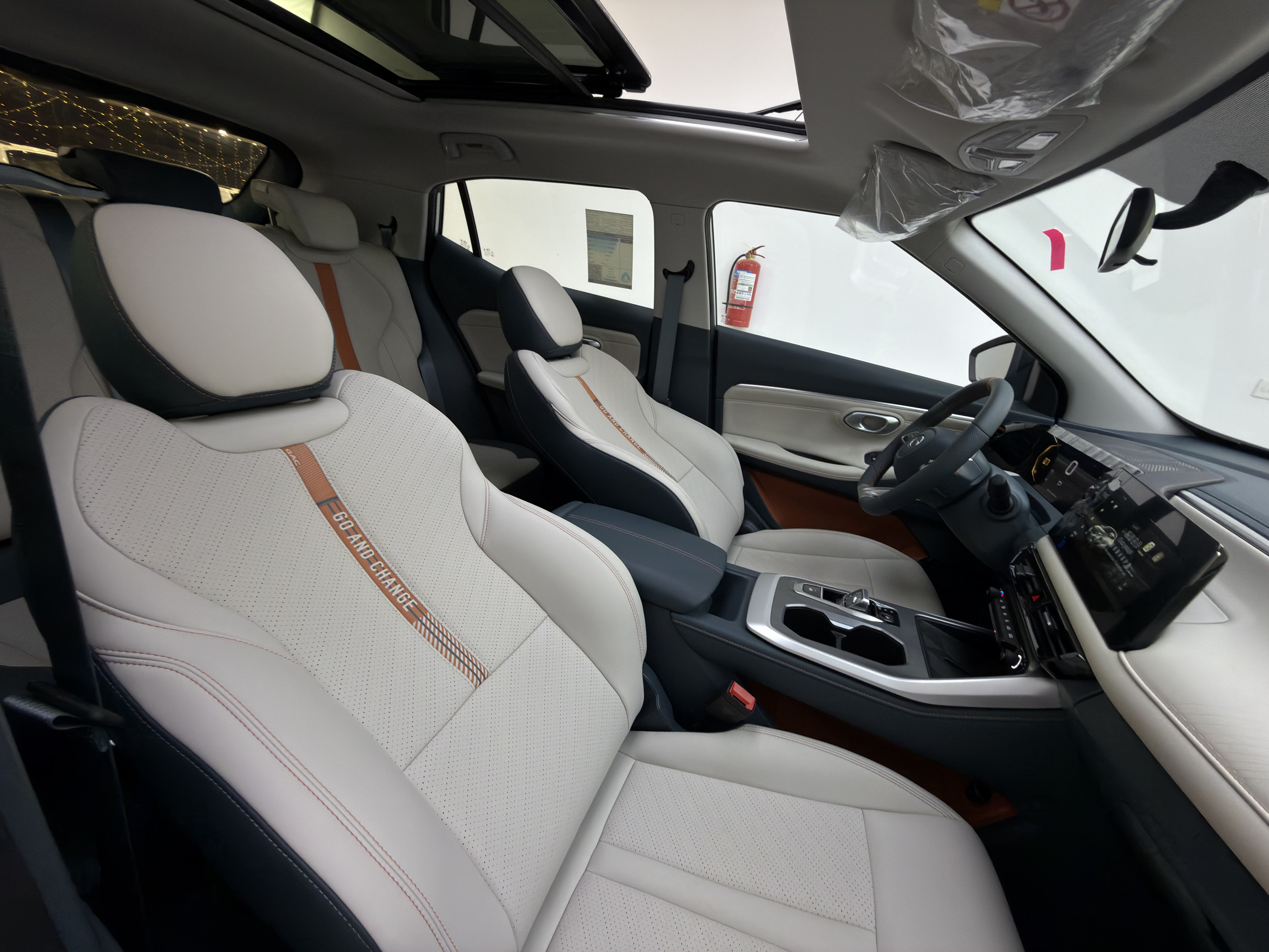 GS3 Emzoom GB - Interior image 11