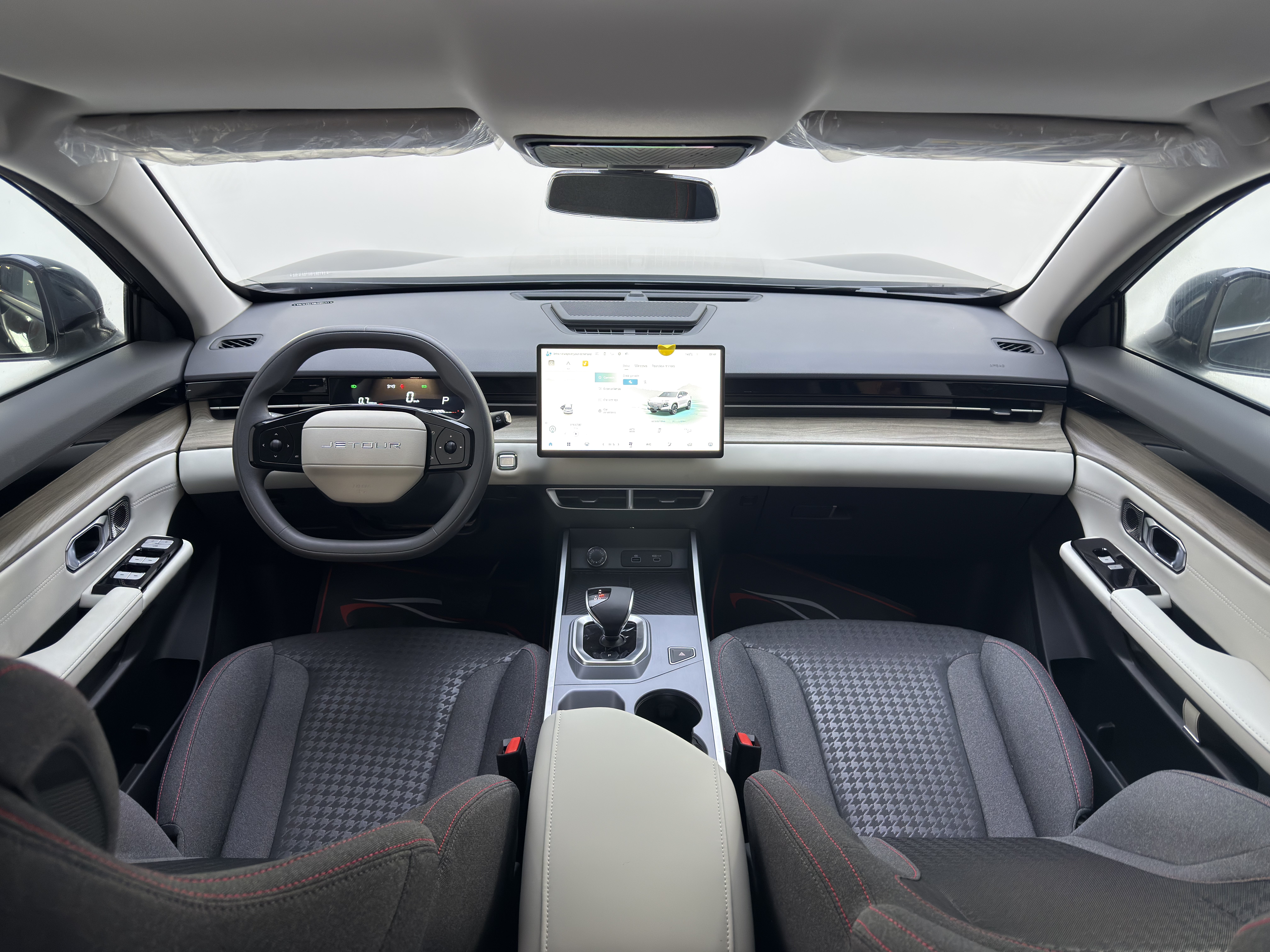 Dashing Comfort - Interior thumbnail 7
